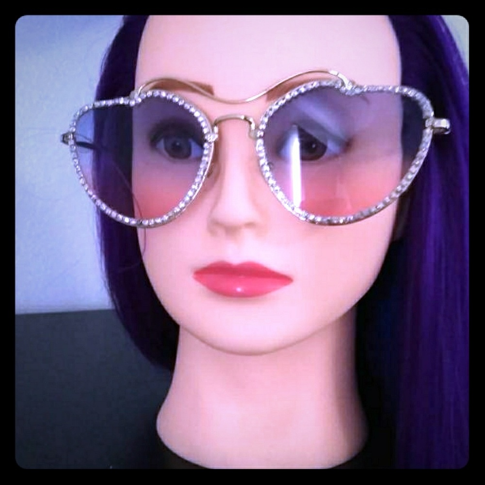 Gradient Rhinestone Heart Sunglasses